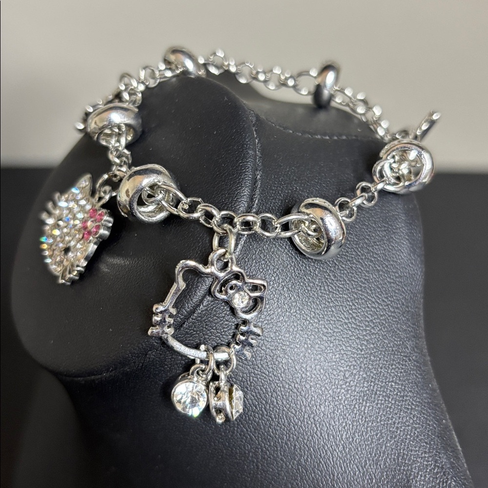 Hello Kitty Charm Silver Tone Chain Bracelet Dangle Rhinestone - Picture 2 of 5